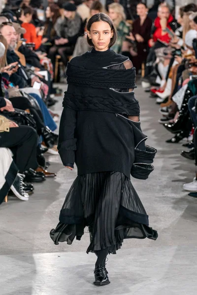 Look 43
